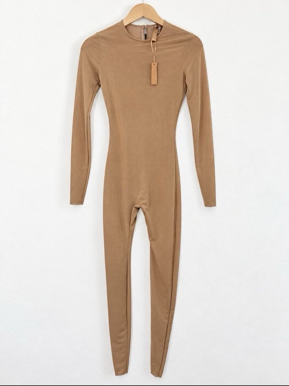 SKIMS Fits Everybody Long Sleeve Crew Neck Catsuit Jumpsuit Clay Small See Photo